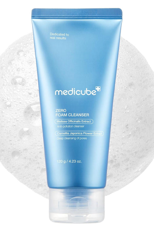 A gentle yet powerful foam cleanser designed specifically for sensitive skin. This rich, mochi-like foam lifts away micro-fine dust, oil and impurities without irritation, leaving skin feeling clean, comfortable and refreshed. The formula features natural actives like Chlorogalum leaf & root extract, Wintergreen leaf extract, and Quince extract which help to refine pores, control excess sebum and support the skin barrier. from Beauty culture